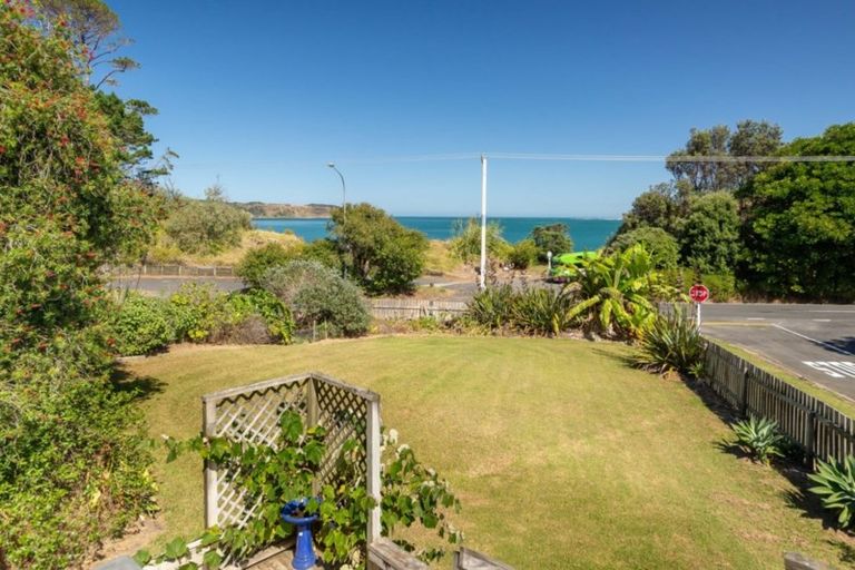 Photo of property in 2 Waianga Place, Omapere, Kaikohe, 0473