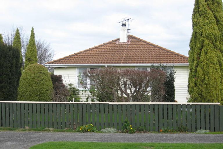 Photo of property in 12 Surrey Street, Solway, Masterton, 5810
