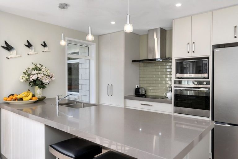 Photo of property in 27 Puhirake Crescent, Pyes Pa, Tauranga, 3112