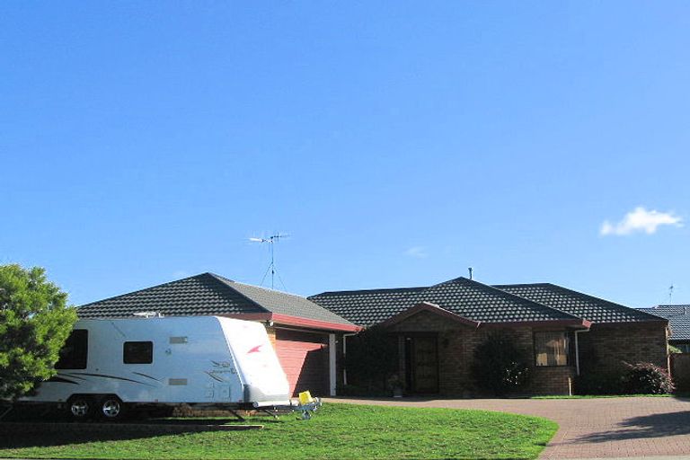 Photo of property in 34 Realm Drive, Paraparaumu, 5032