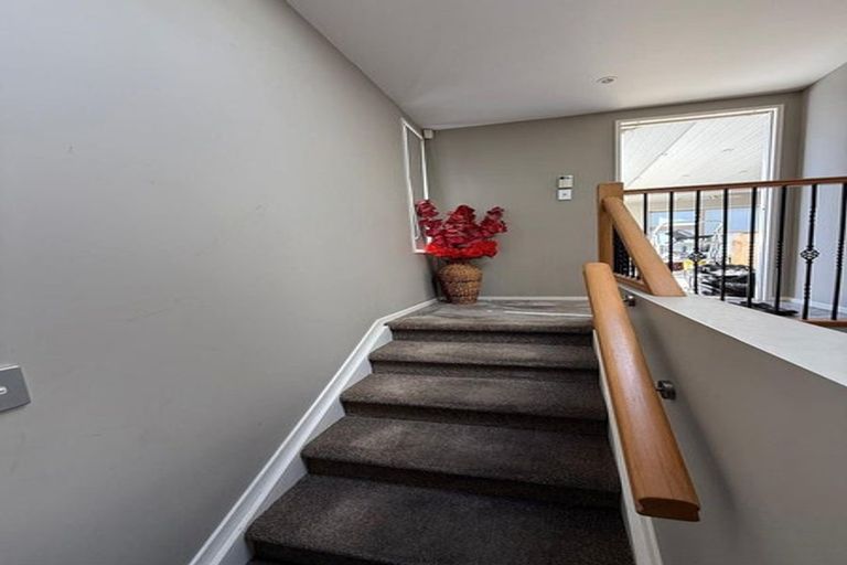 Photo of property in 51b West Coast Road, Glen Eden, Auckland, 0602