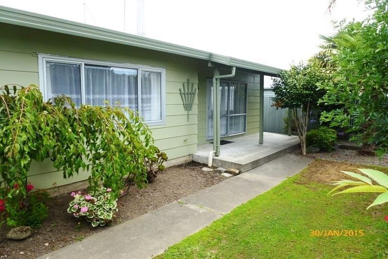 Photo of property in 2/832 Cook Place, Raureka, Hastings, 4120
