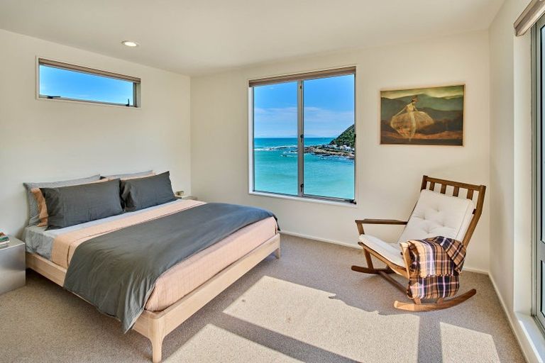 Photo of property in 42 Owhiro Bay Parade, Owhiro Bay, Wellington, 6023