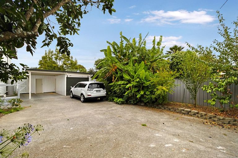 Photo of property in 66 Omana Road, Papatoetoe, Auckland, 2025