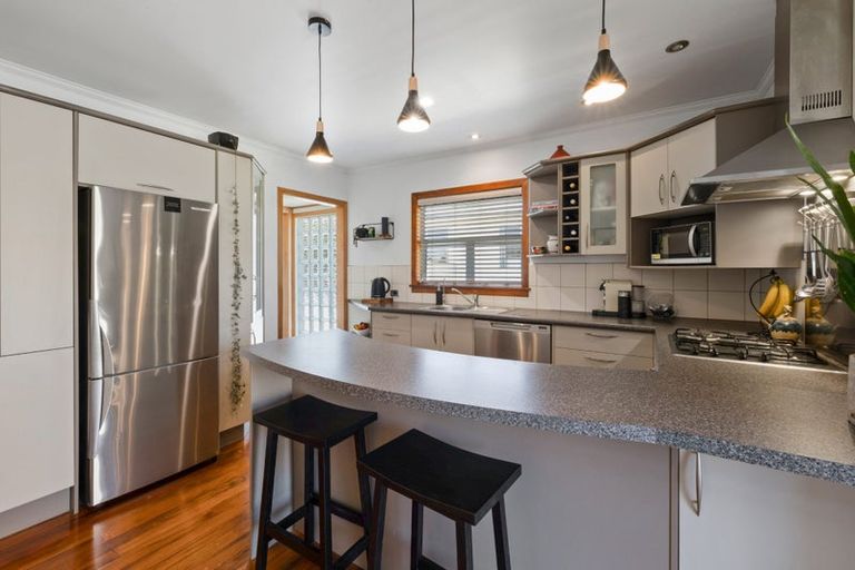 Photo of property in 31 Essex Street, Vogeltown, New Plymouth, 4310