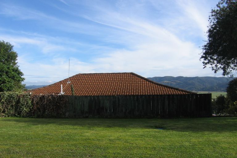 Photo of property in 14 Gill Drive, Kawakawa, 0210