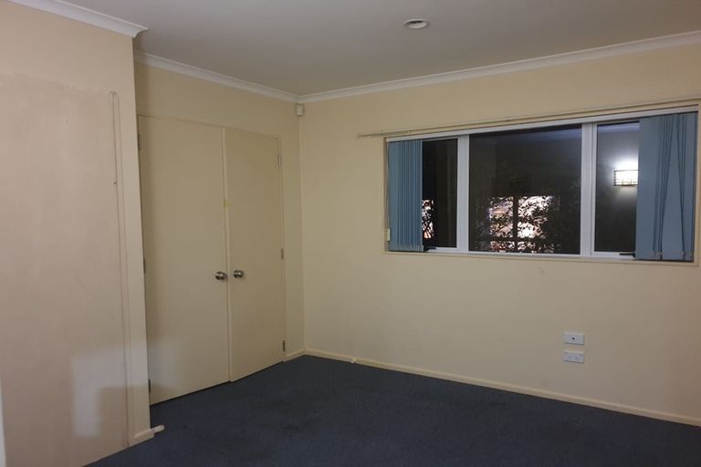 Photo of property in 573 Massey Road, Mangere, Auckland, 2022