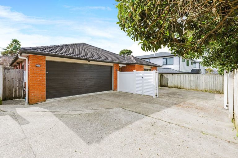 Photo of property in 10d Evans Road, Weymouth, Auckland, 2103