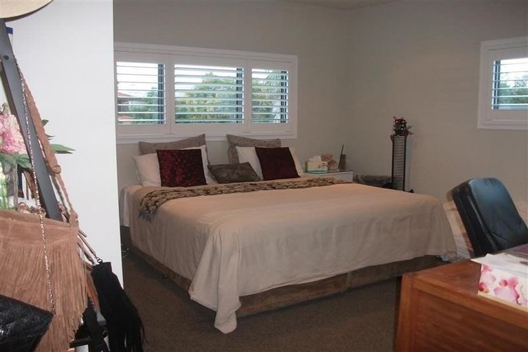 Photo of property in 33a Rewi Street, Torbay, Auckland, 0630