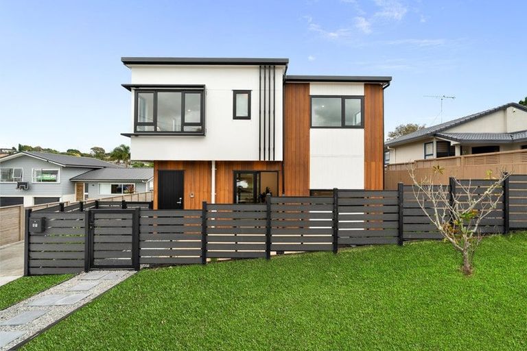 Photo of property in 51a Gordon Avenue, Forrest Hill, Auckland, 0620