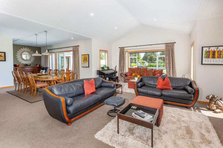 Photo of property in 57 Saddleton Road, Clarks Beach, Pukekohe, 2679