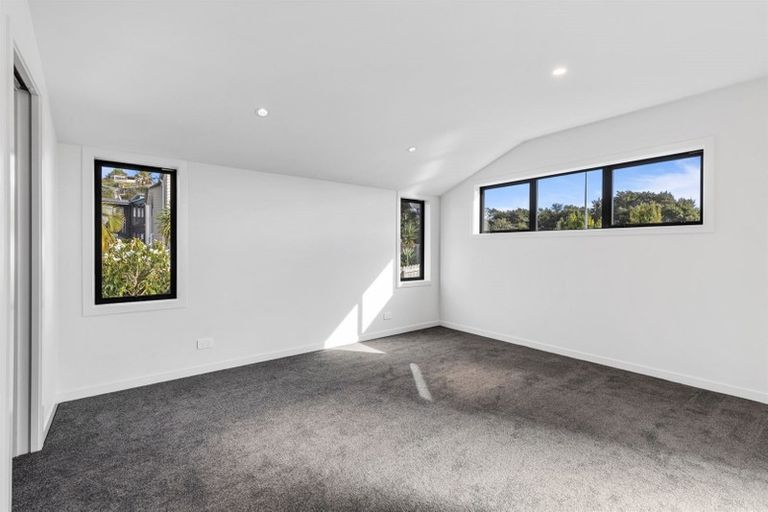 Photo of property in 10 Ashley Avenue, Long Bay, Auckland, 0630