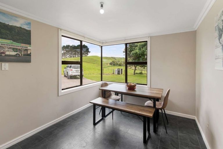 Photo of property in 6 King Edward Street, Eltham, 4322