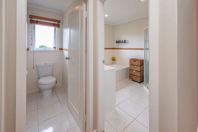 Photo of property in 43 Parkes Avenue, Saint Johns Hill, Whanganui, 4501