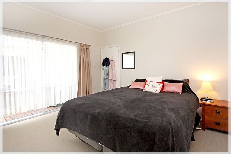 Photo of property in 176 Bartholomew Road, Levin, 5510