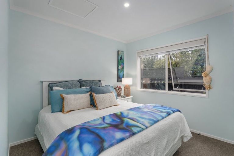 Photo of property in 56 Hahei Beach Road, Hahei, Whitianga, 3591