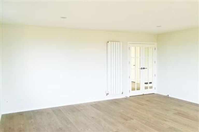 Photo of property in 14 Bearing Parade, Long Bay, Auckland, 0630