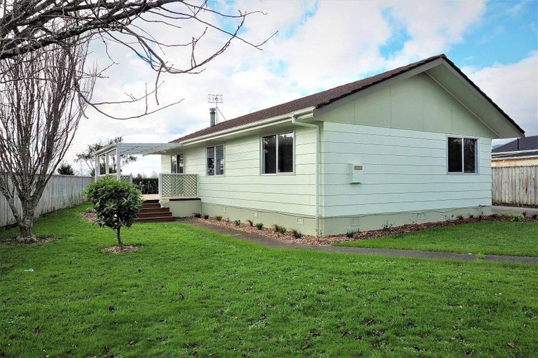 Photo of property in 49 Stafford Street, Shannon, 4821