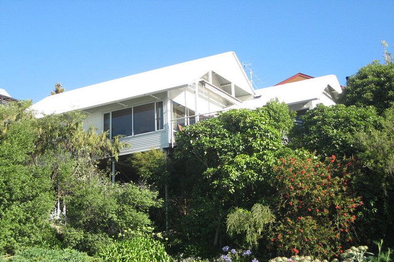 Photo of property in 107 Beach Road, Akaroa, 7520