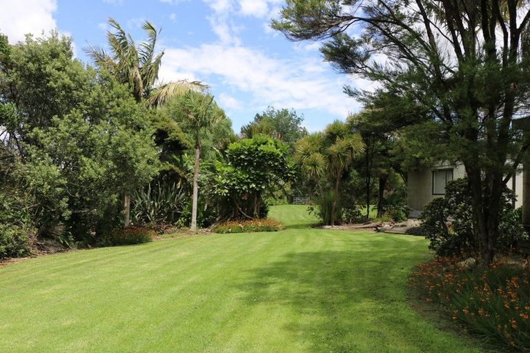 Photo of property in 1147 Kaiwaka-mangawhai Road, Mangawhai, 0975