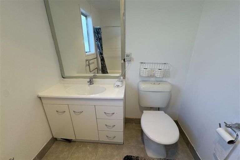 Photo of property in 36 Reelick Avenue, Pakuranga Heights, Auckland, 2010