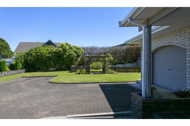 Photo of property in 62 Harvey Street, Waipahihi, Taupo, 3330