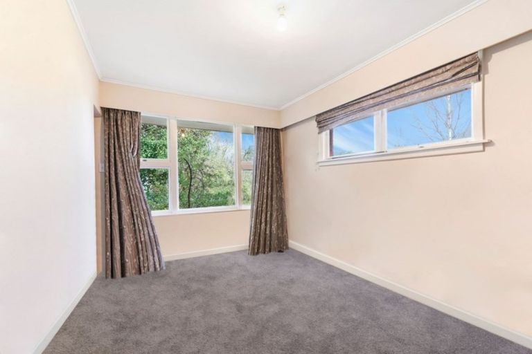 Photo of property in 213 Fifield Terrace, Opawa, Christchurch, 8023