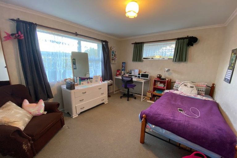 Photo of property in 9 Racecourse Road, Awapuni, Palmerston North, 4412