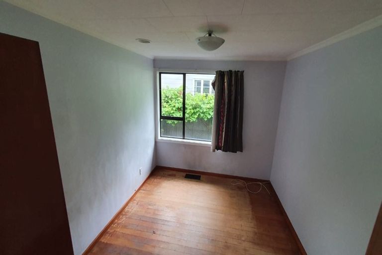 Photo of property in 44 Rowcliffe Crescent, Avonside, Christchurch, 8061