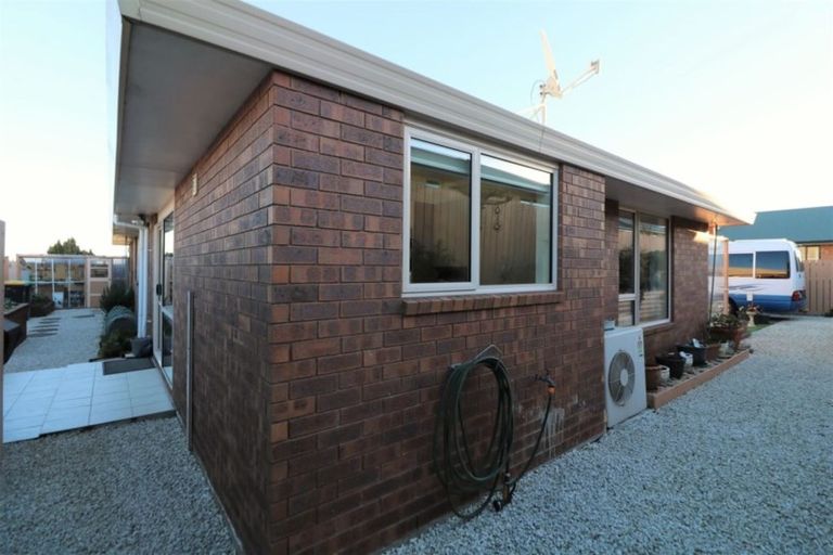 Photo of property in 21 Ellesmere Place, Oceanview, Timaru, 7910