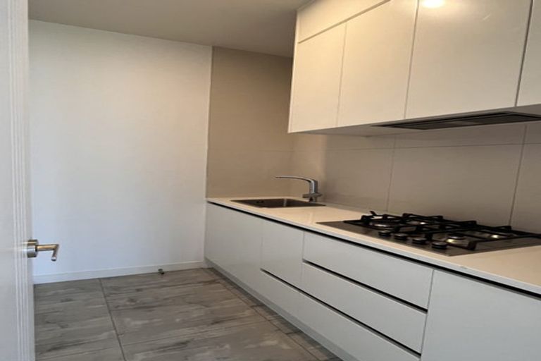 Photo of property in 6 Hinoki Way, Flat Bush, Auckland, 2019