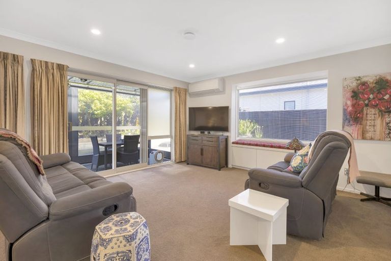 Photo of property in 59 Sequoia Way, Rangiora, 7400