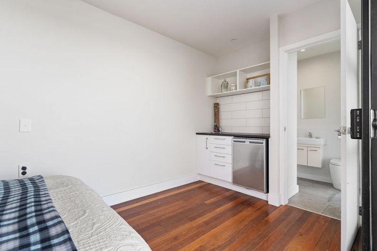 Photo of property in 120 Waihakeke Road, Waihakeke, Carterton, 5792