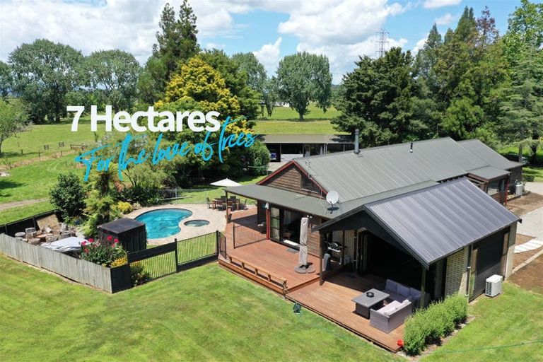 Photo of property in 77 Lee Martin Road, Tamahere, Cambridge, 3493