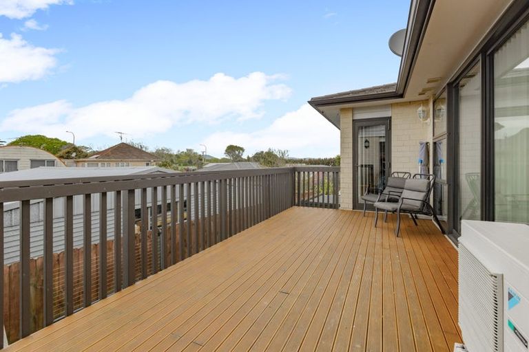 Photo of property in 117 Parkhaven Drive, Rosehill, Papakura, 2113