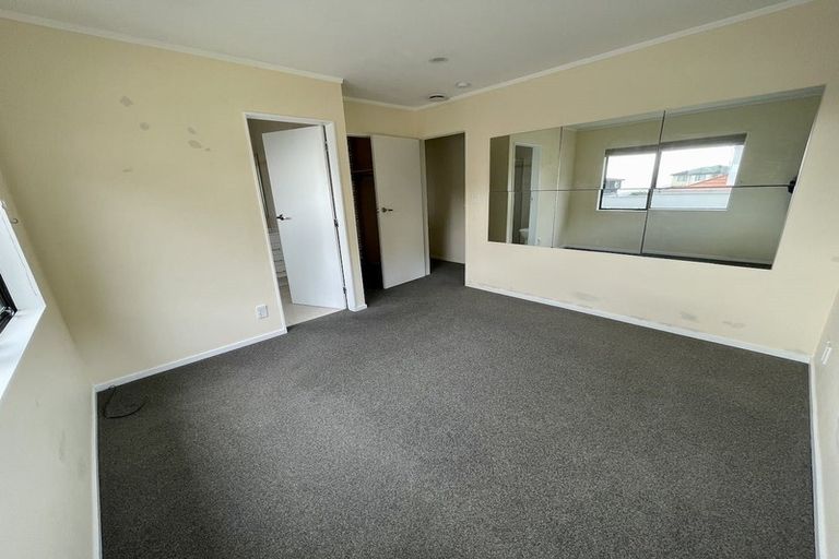 Photo of property in 19 Jaunpur Crescent, Broadmeadows, Wellington, 6035