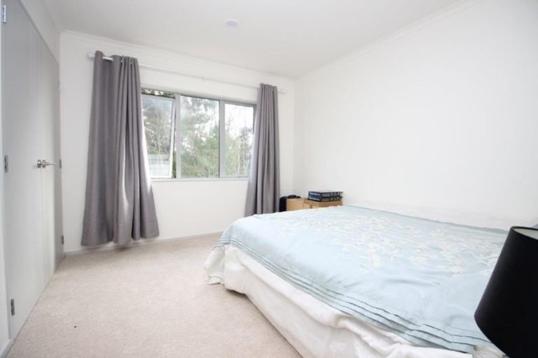 Photo of property in 46 Blacks Road, Greenhithe, Auckland, 0632