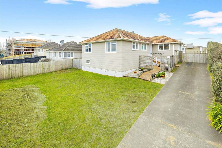 Photo of property in 89 Porchester Road, Papakura, 2110