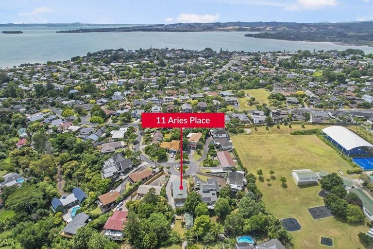 Photo of property in 11 Aries Place, Shelly Park, Auckland, 2014