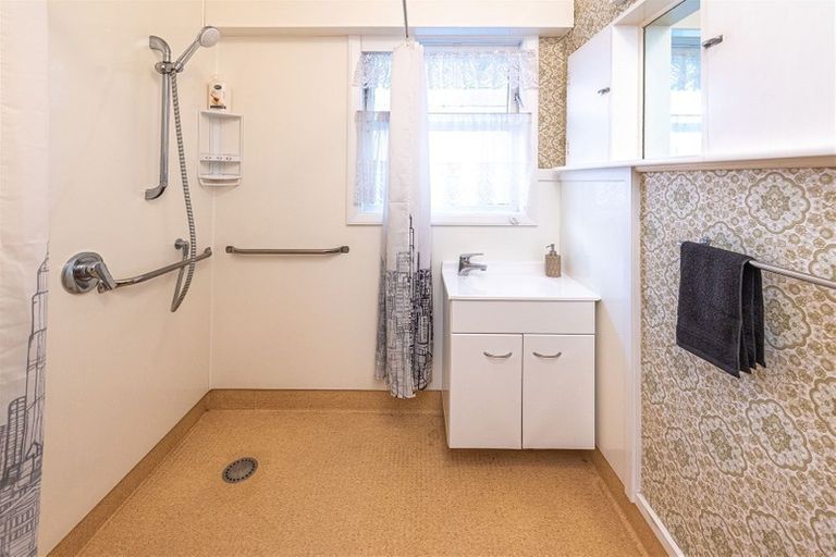 Photo of property in 3 Cumbrae Place, Aramoho, Whanganui, 4500