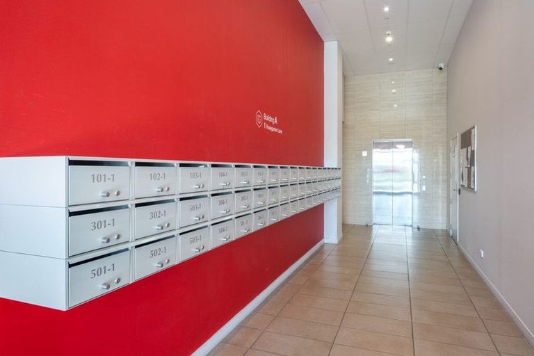 Photo of property in 506/1 Rose Garden Lane, Albany, Auckland, 0632