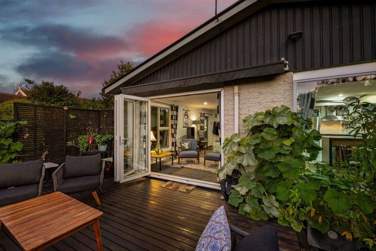 Photo of property in 63 Grahams Road, Burnside, Christchurch, 8041