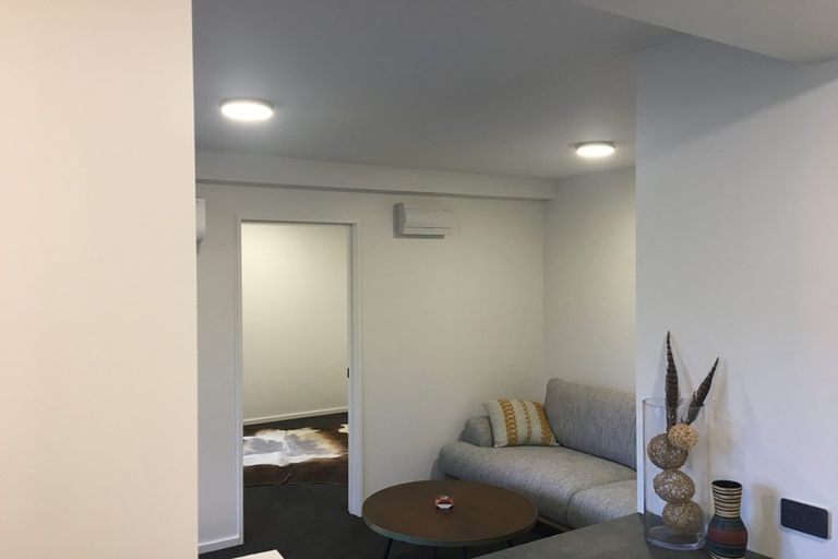 Photo of property in 265 Fernhill Road, Sunshine Bay, Queenstown, 9300