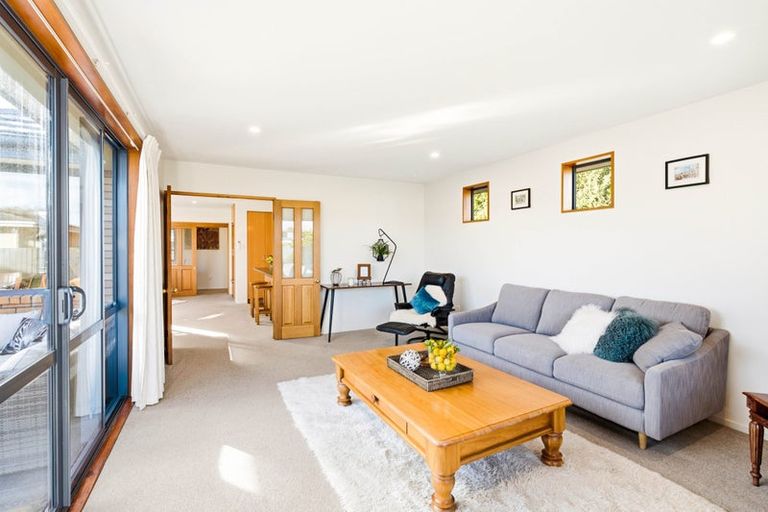 Photo of property in 12a Prossers Road, Saint Martins, Christchurch, 8022