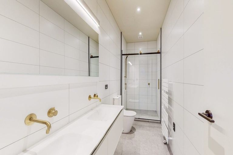 Photo of property in 460 Evans Bay Parade, Hataitai, Wellington, 6021