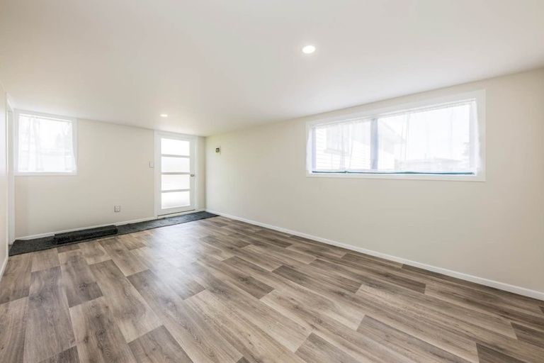 Photo of property in 16 Eastburn Street, Papakura, 2110