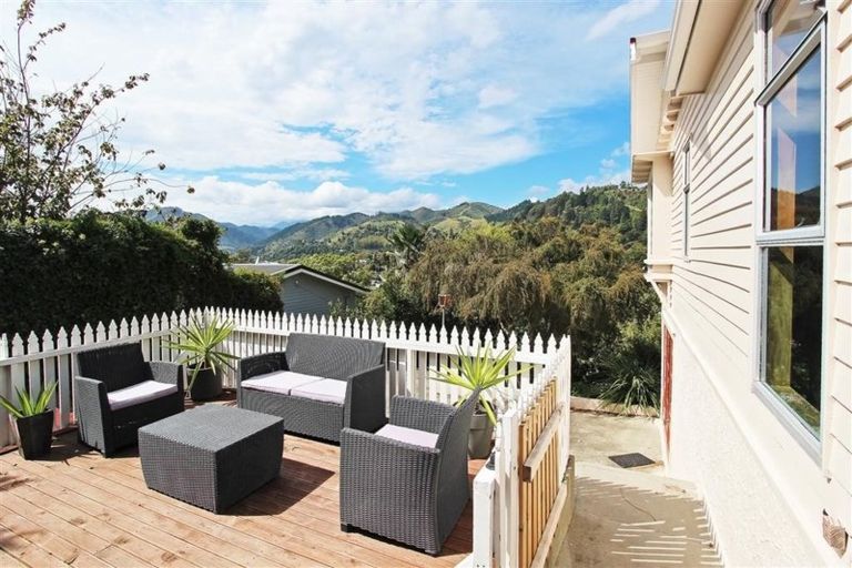 Photo of property in 52 Locking Street, Nelson South, Nelson, 7010