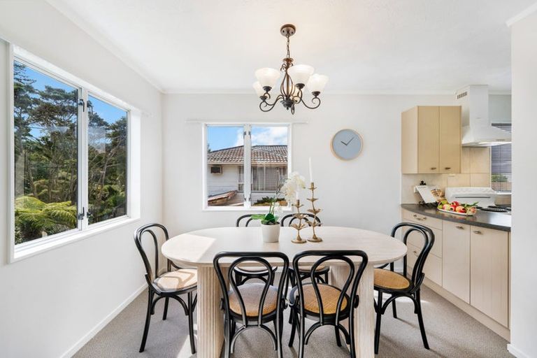 Photo of property in 68 Helena Street, Massey, Auckland, 0614