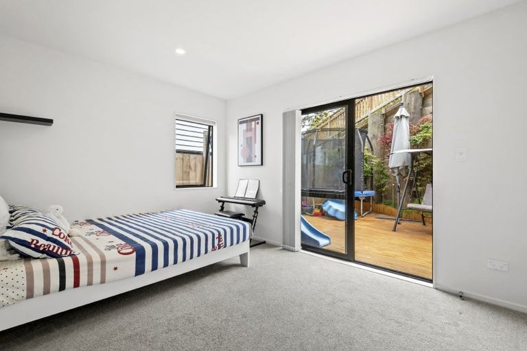 Photo of property in 13a Morton Avenue, Forrest Hill, Auckland, 0620