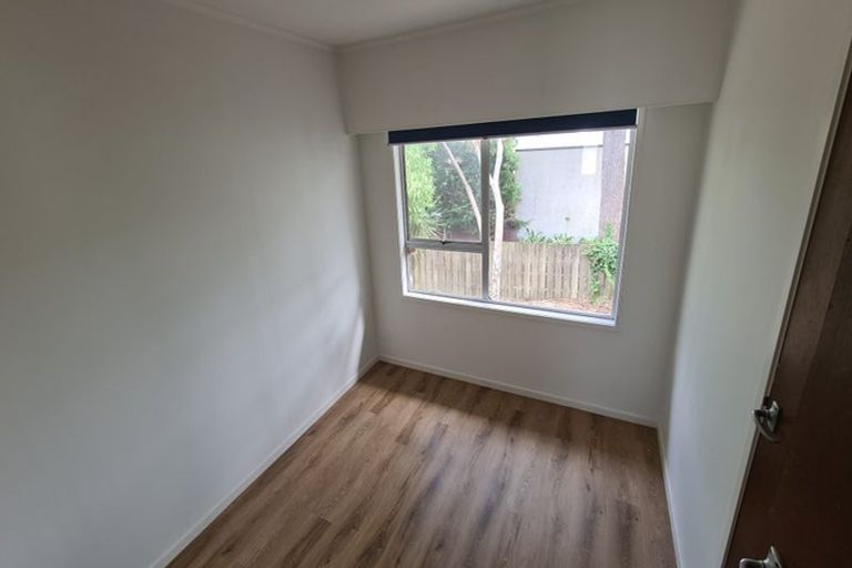 Photo of property in 28 Glynnbrooke Street, Te Atatu South, Auckland, 0610